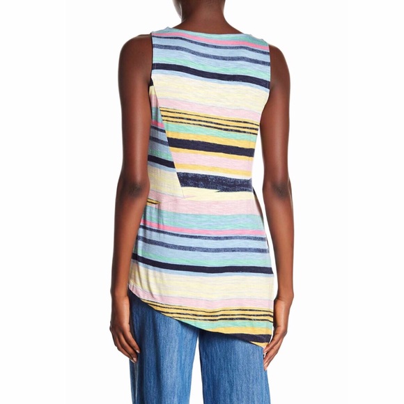 ✨Angular Stripe Cinched Blouse, Size L - Picture 3 of 3